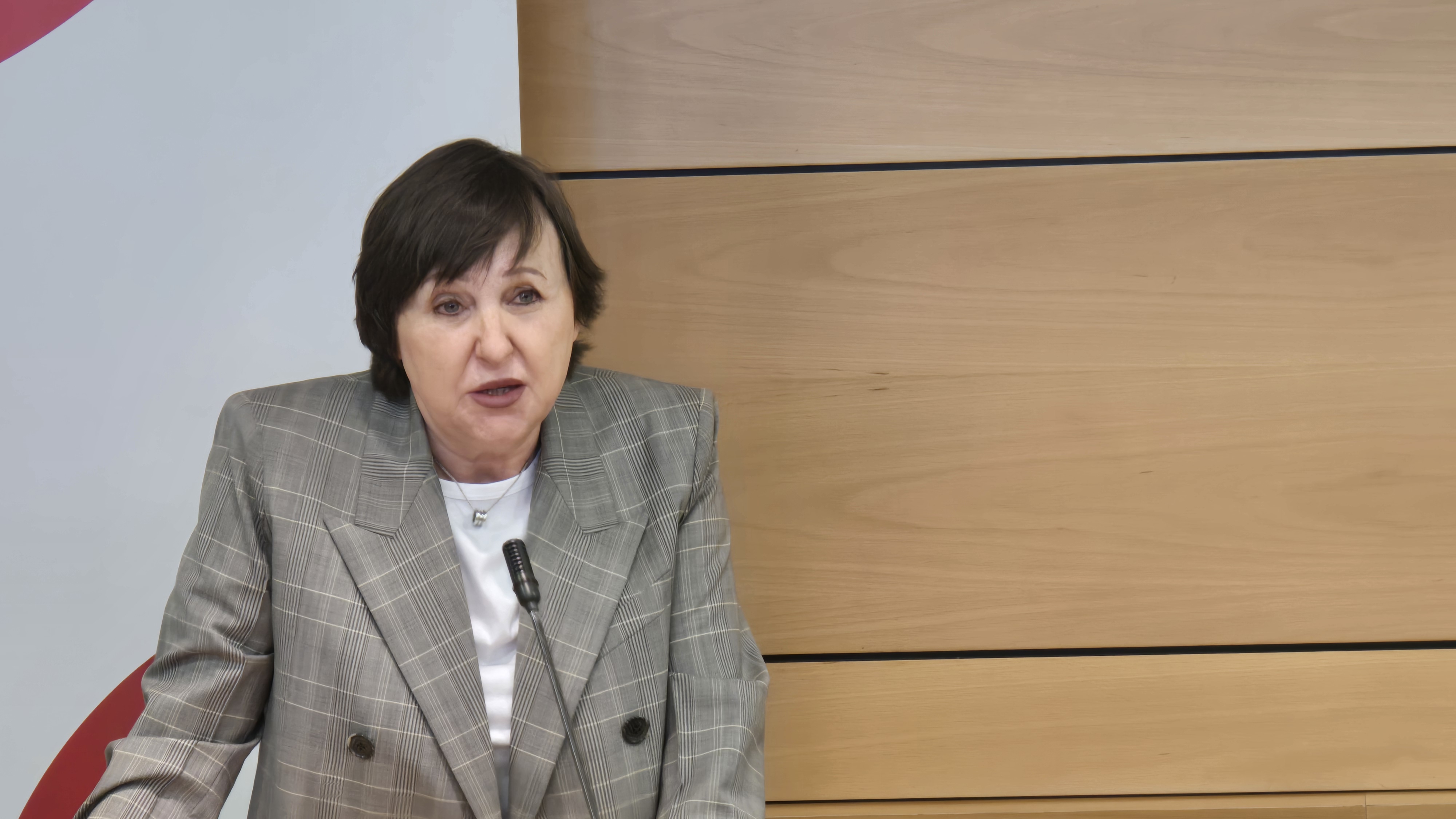 MARÍA LLADRÓ MIEMBRO DE LA FAMILIA FUNDADORA DE LLADRÓ 27