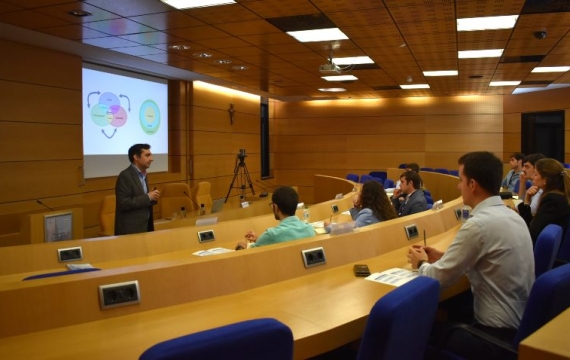 Tercera jornada del programa de Liderazgo Humanista sobre los desafíos de sostenibilidad y movilidad en el futuro