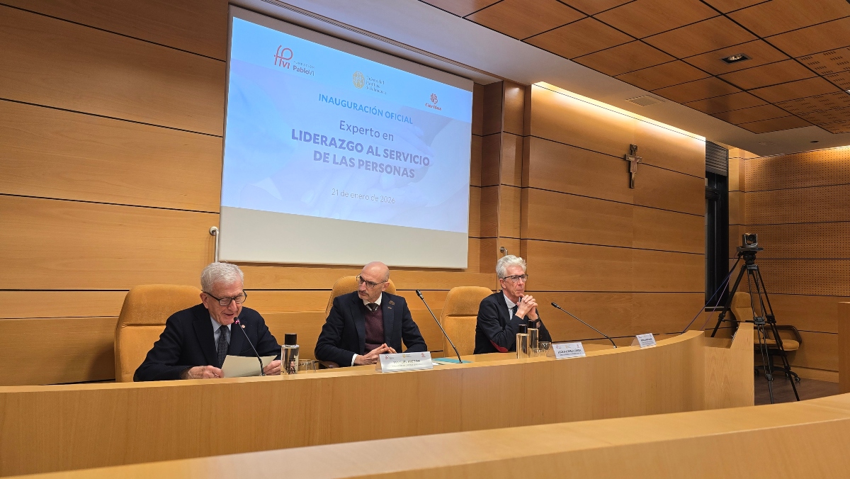 Manuel Bretón, Jesús Avezuela y Pedro Sangro. 