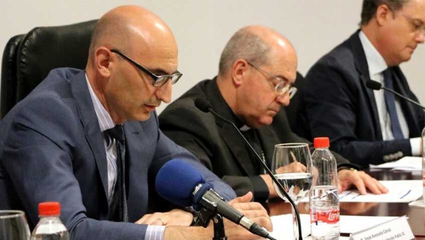 Lee más sobre el artículo Jesús Avezuela: “La Iglesia no es una amenaza para la Democracia ni para las libertades de los ciudadanos”