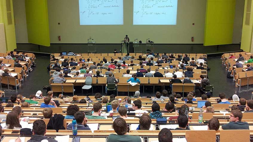 En este momento estás viendo Libertad de enseñanza, formación integral y de calidad: Pablo VI y la educación