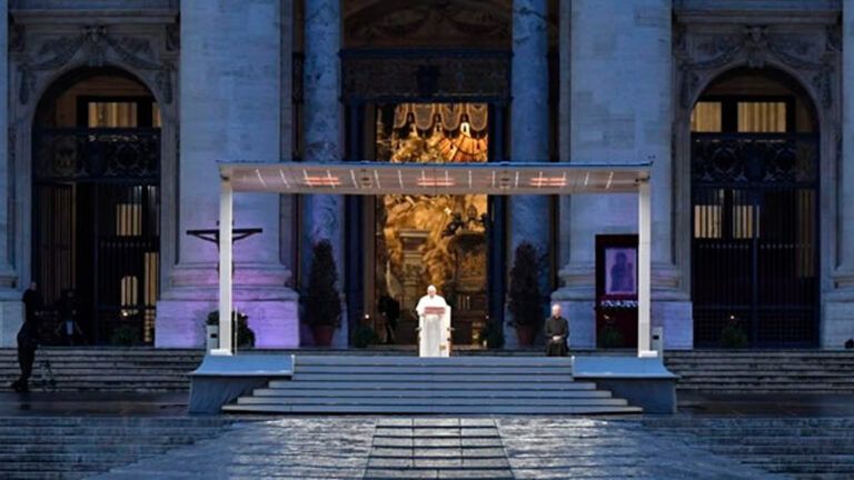 Lee más sobre el artículo El Covid-19 y la Iglesia: una respuesta ciberreligiosa sin precedentes