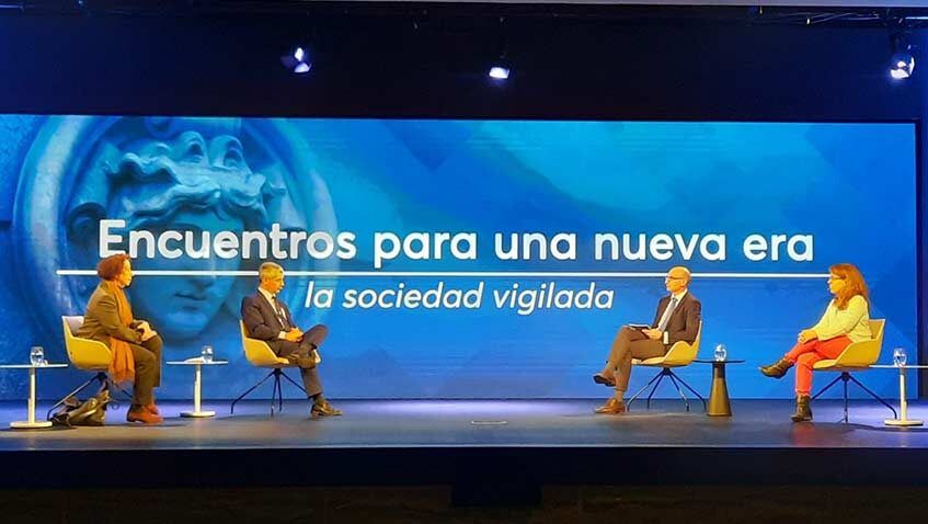 En este momento estás viendo “La sociedad vigilada” este viernes en TRECE