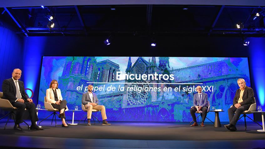 Lee más sobre el artículo Las religiones en el siglo XXI: “recuperar el sentido de la contemplación” para evitar una espiritualidad sin Dios