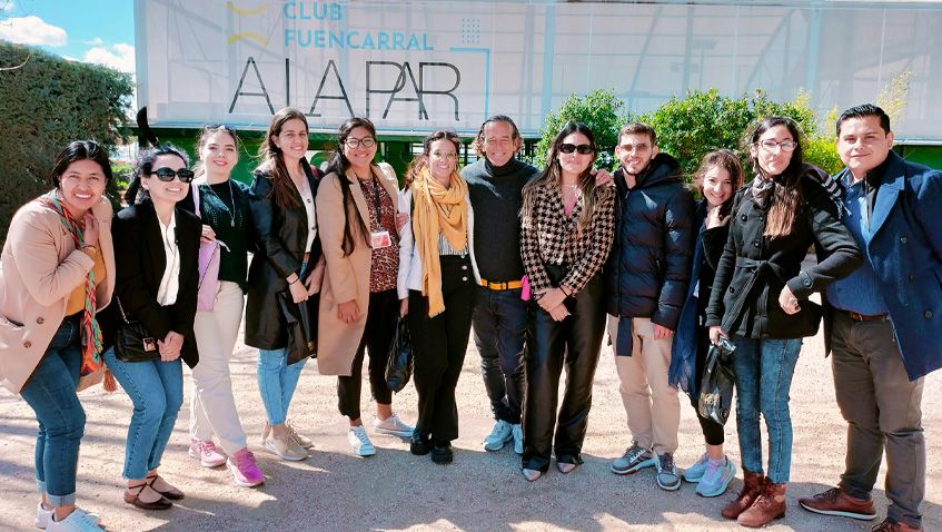 En este momento estás viendo Un modelo de liderazgo inclusivo: visita a la Fundación A La Par