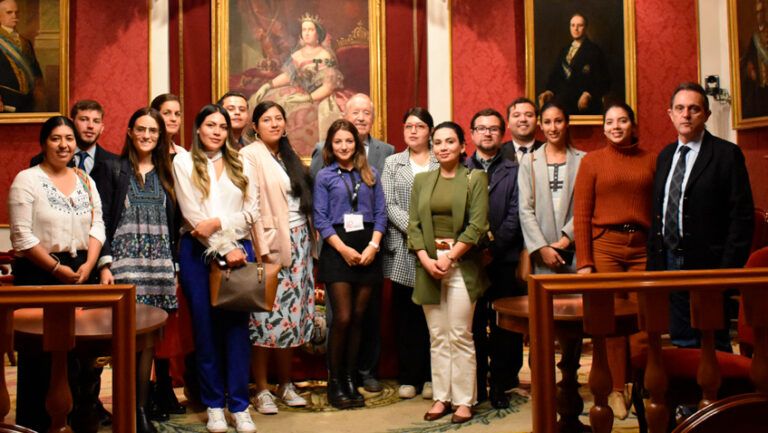 Lee más sobre el artículo Un liderazgo puesto al servicio para paliar las desigualdades: 9ª jornada del programa de Liderazgo Iberoamericano