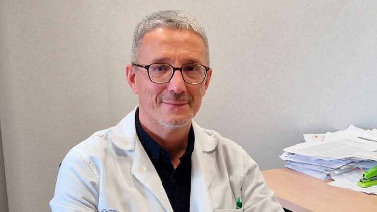 Lee más sobre el artículo “Tendremos que buscar fórmulas para que nuestro sistema de salud no se desmorone. La solución, sin duda, pasa por la bioética”
