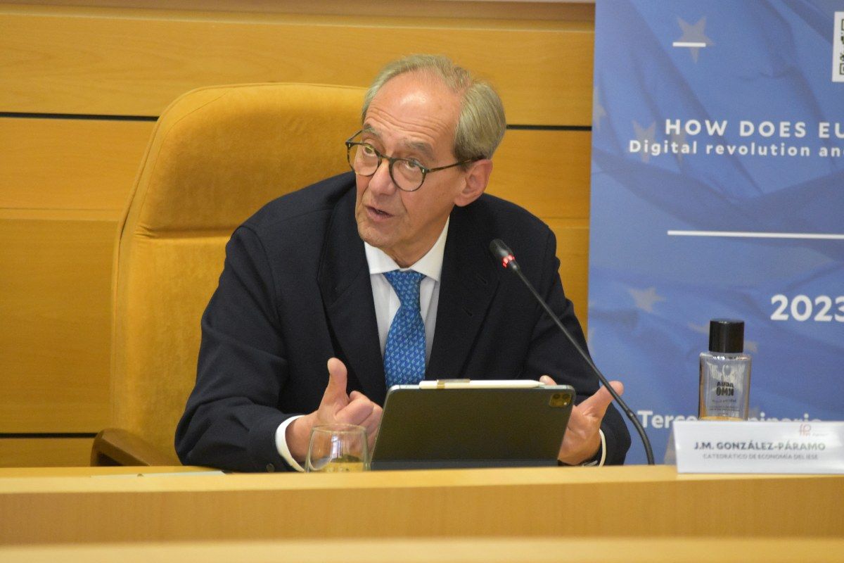 José Manuel González Páramo José Manuel González Páramo