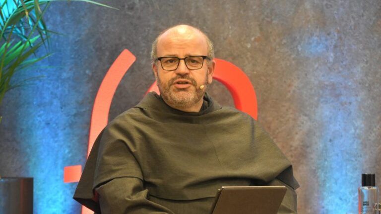 Lee más sobre el artículo Paolo Benanti, premio internacional “Economía y Sociedad” de la Fundación Centesimus Annus pro Pontifice