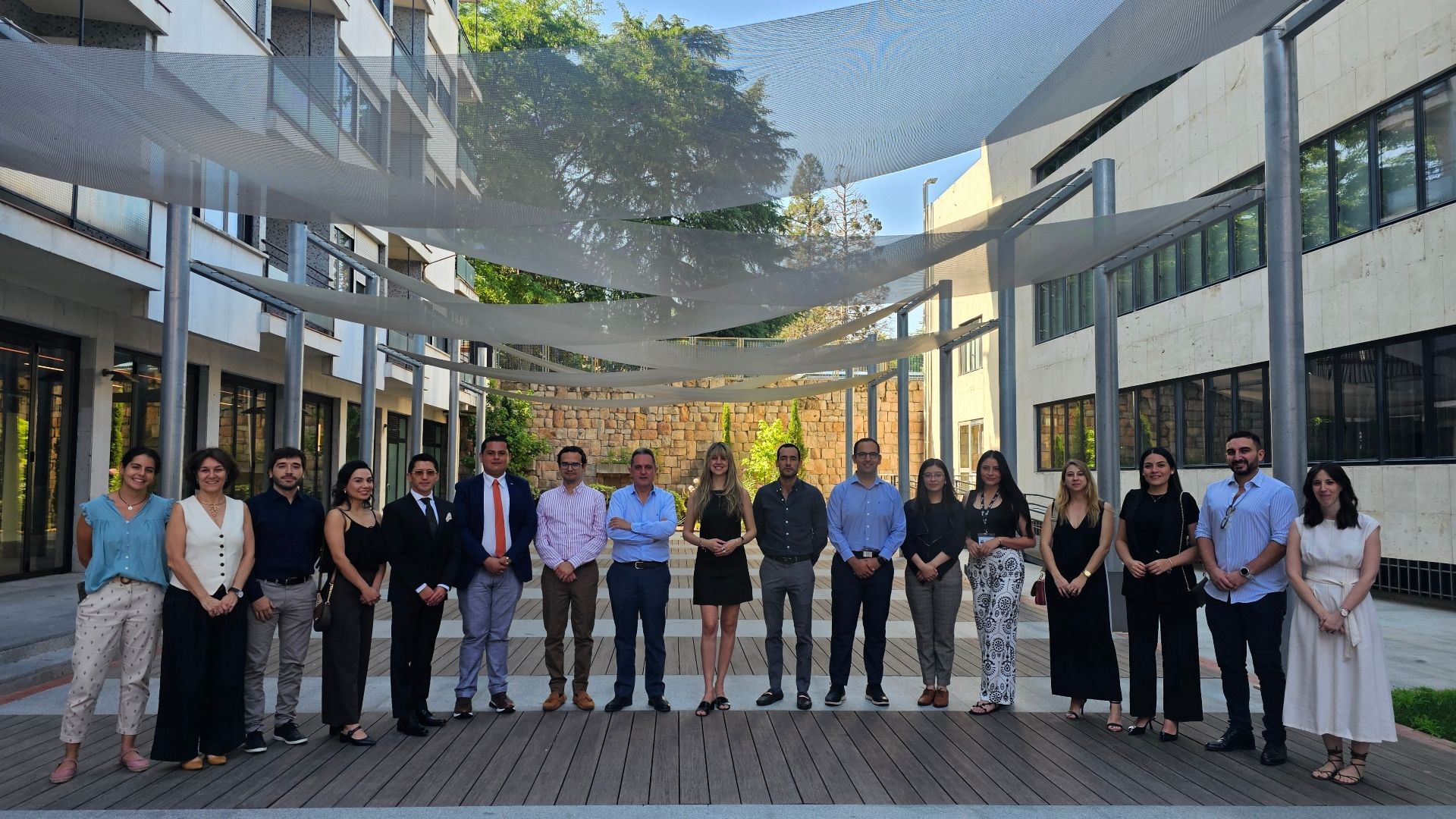 En este momento estás viendo Los alumnos del Máster de América Latina y el Caribe presentan sus trabajos en España