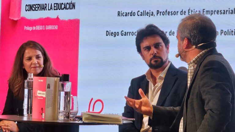 Lee más sobre el artículo Entre la conservación y la transformación: una lectura crítica de «Conservar la educación»