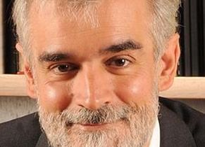 Julio <br/ >Martínez Martínez