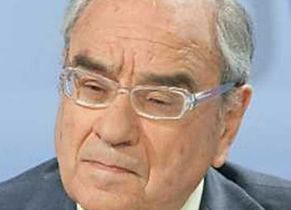 Rodolfo <br/ >Martín Villa