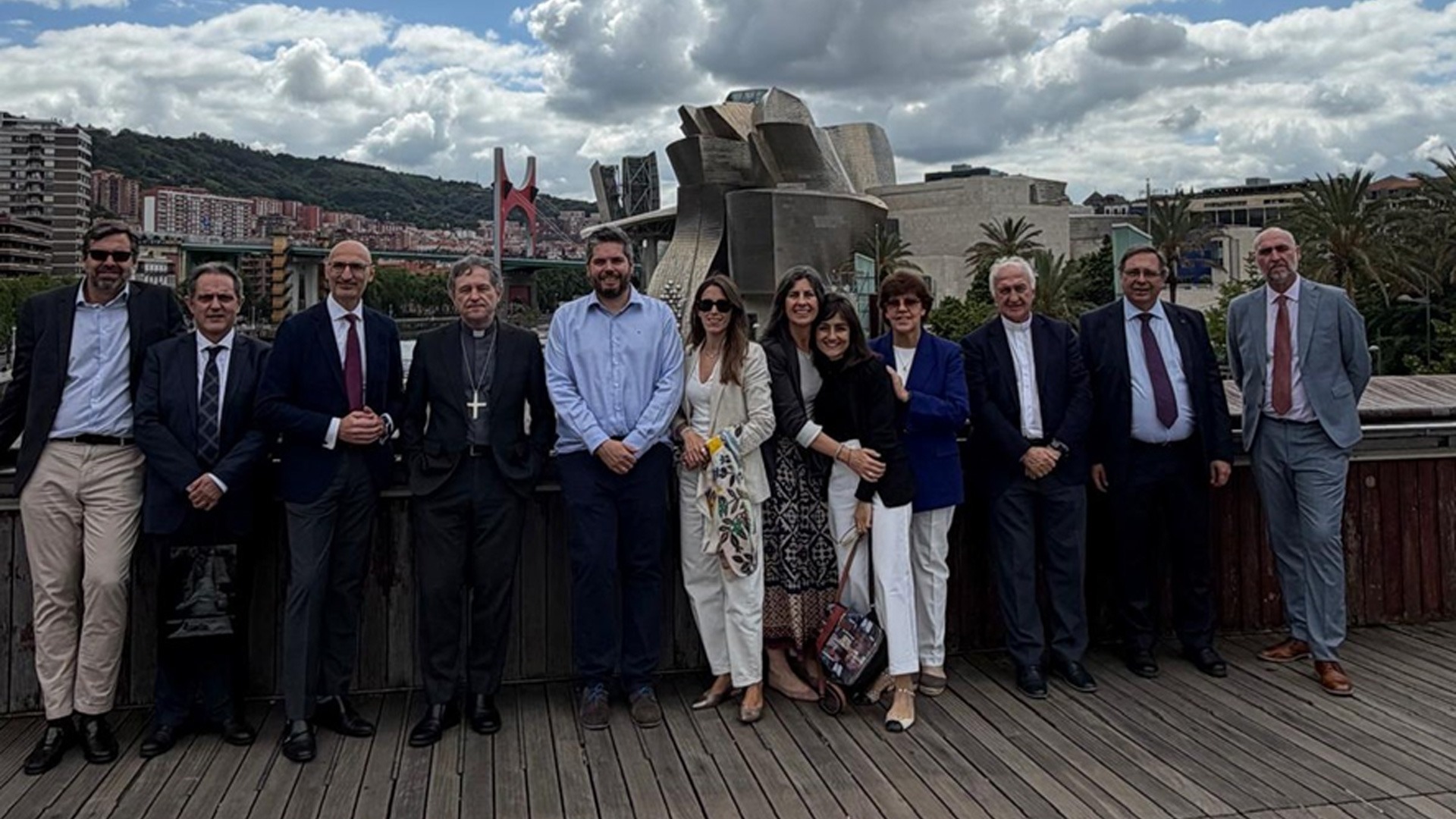 En este momento estás viendo Encuentro institucional y de trabajo en la diócesis de Bilbao